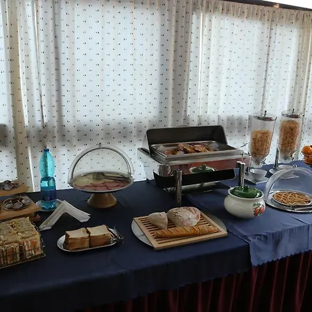 ネットゥーノ *